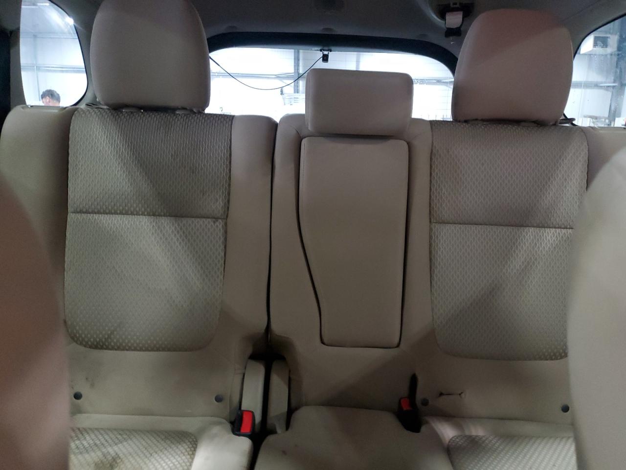 MITSUBISHI OUTLANDER SE