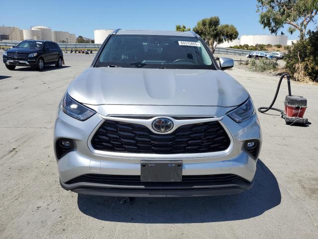 2020 TOYOTA HIGHLANDER XLE 5TDHZRBH3LS028246
