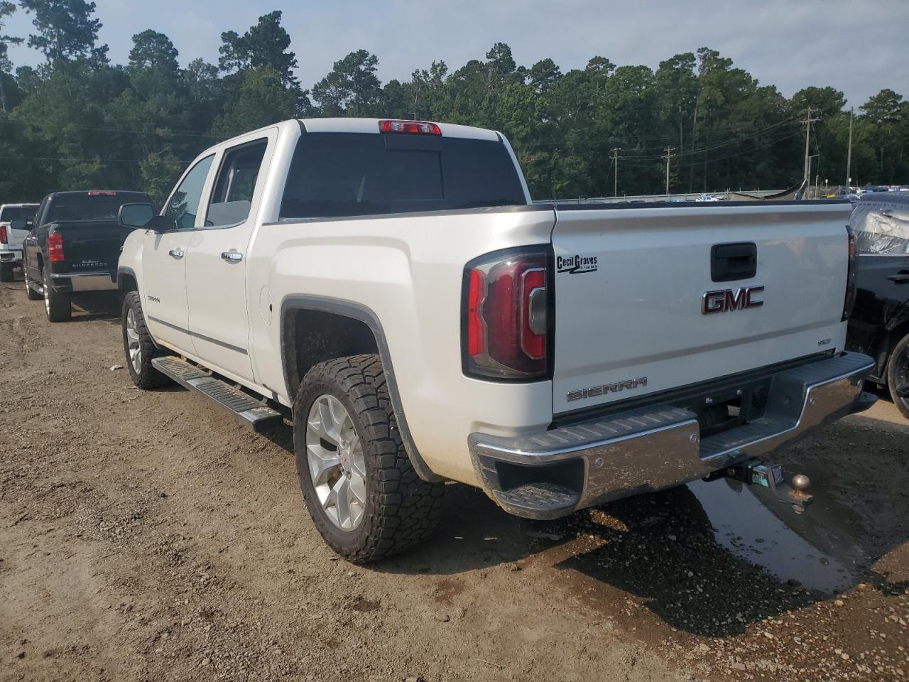 GMC SIERRA K1500 SLT
