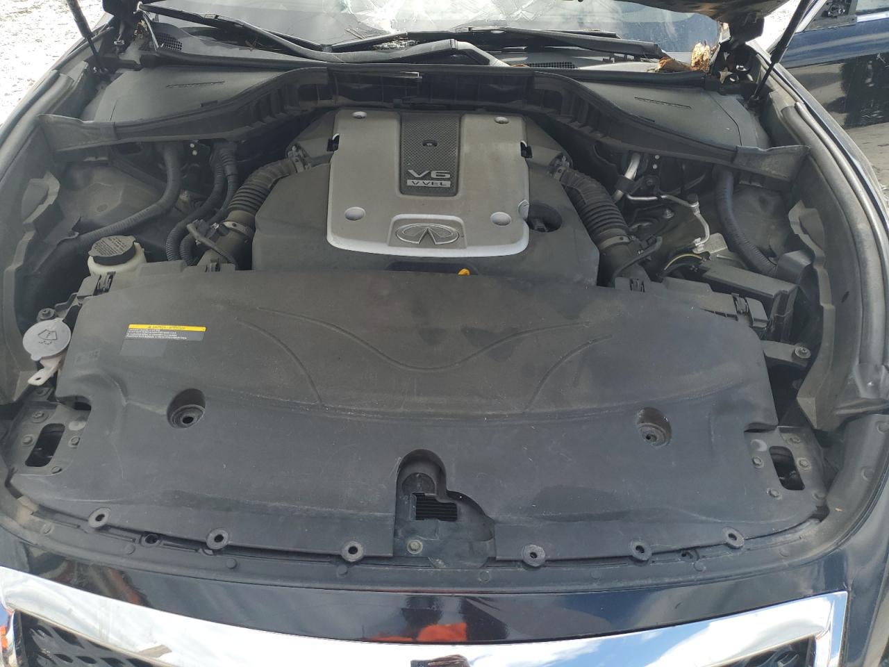 INFINITI Q70 3.7 LUXE