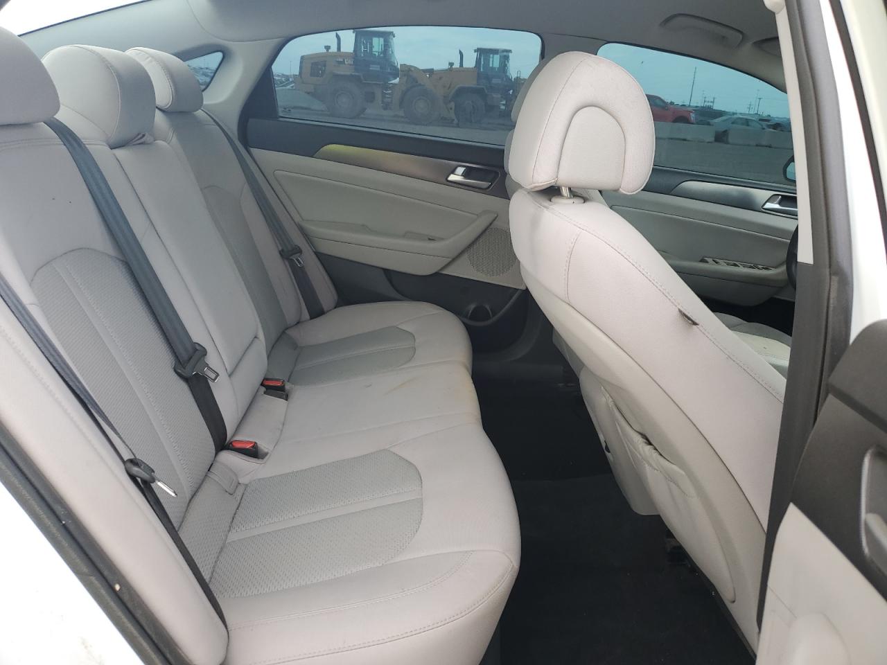 HYUNDAI SONATA SPORT