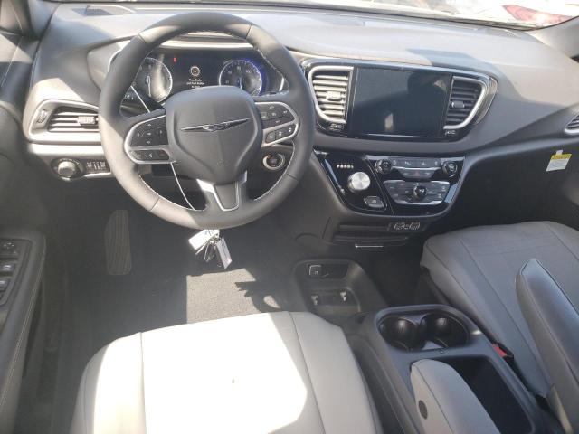 2025 CHRYSLER VOYAGER LX 2C4RC1CG2SR578235