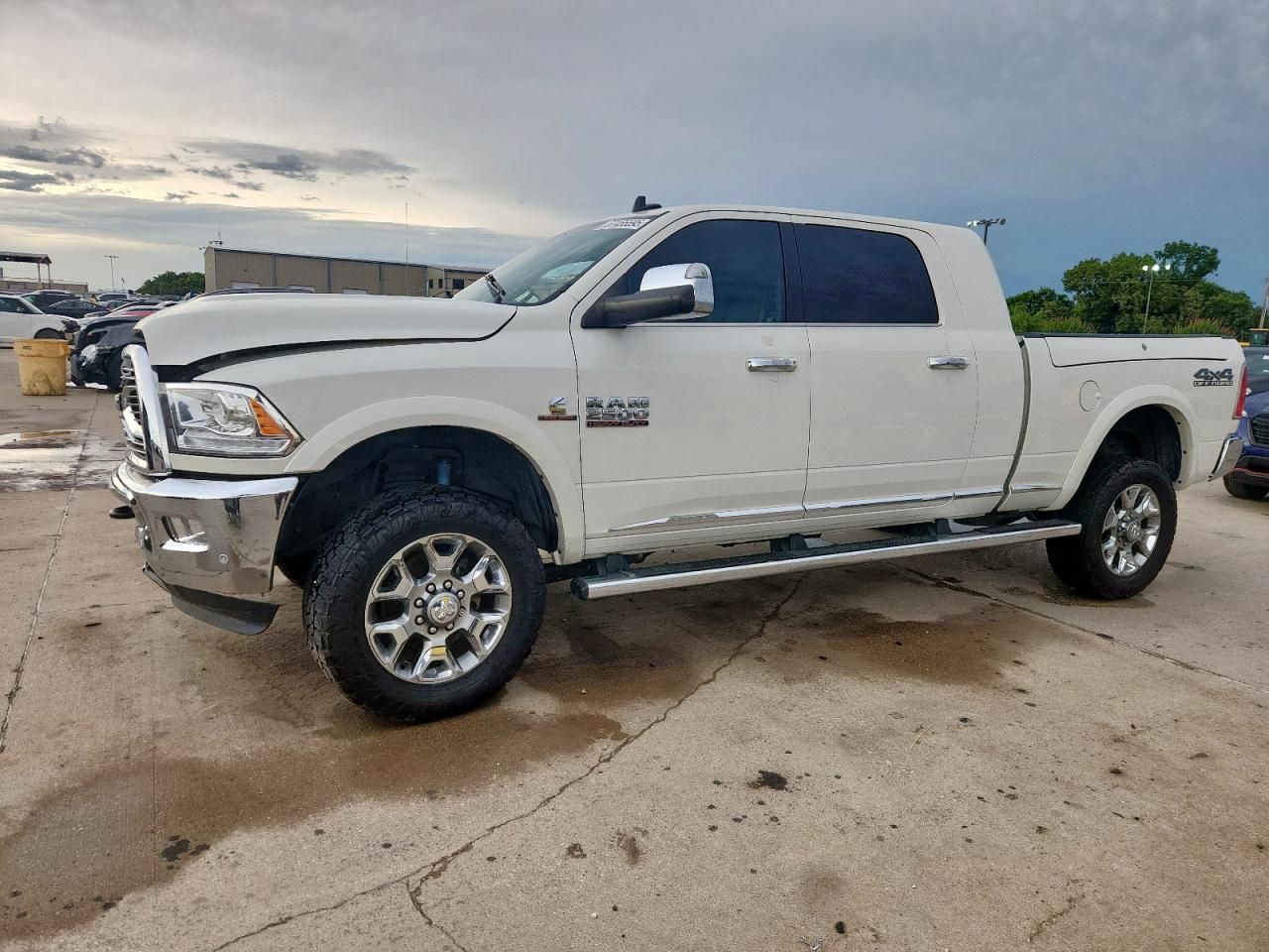 RAM 2500 LONGHORN