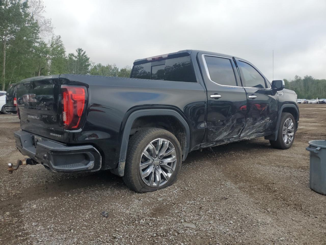 GMC SIERRA K1500 DENALI
