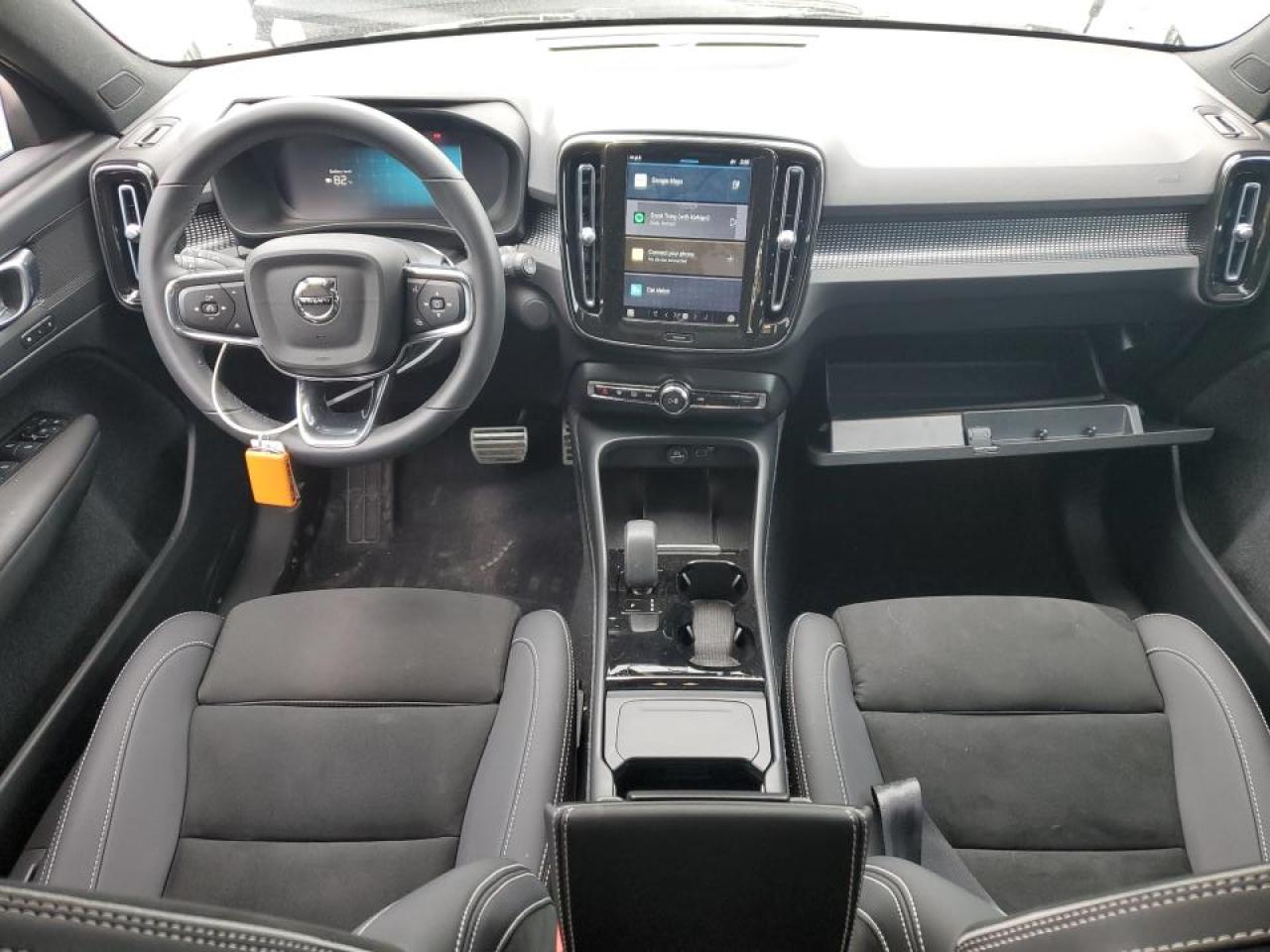 VOLVO XC40 P8 RECHARGE PLUS