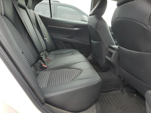 2018 TOYOTA CAMRY L - 4T1B11HK8JU611885