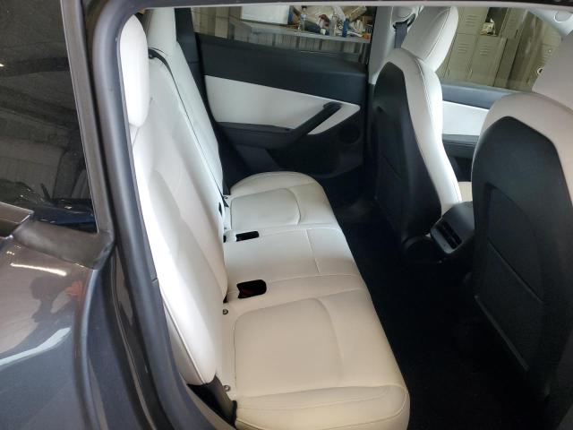 2021 TESLA MODEL Y 5YJYGDEE4MF252805