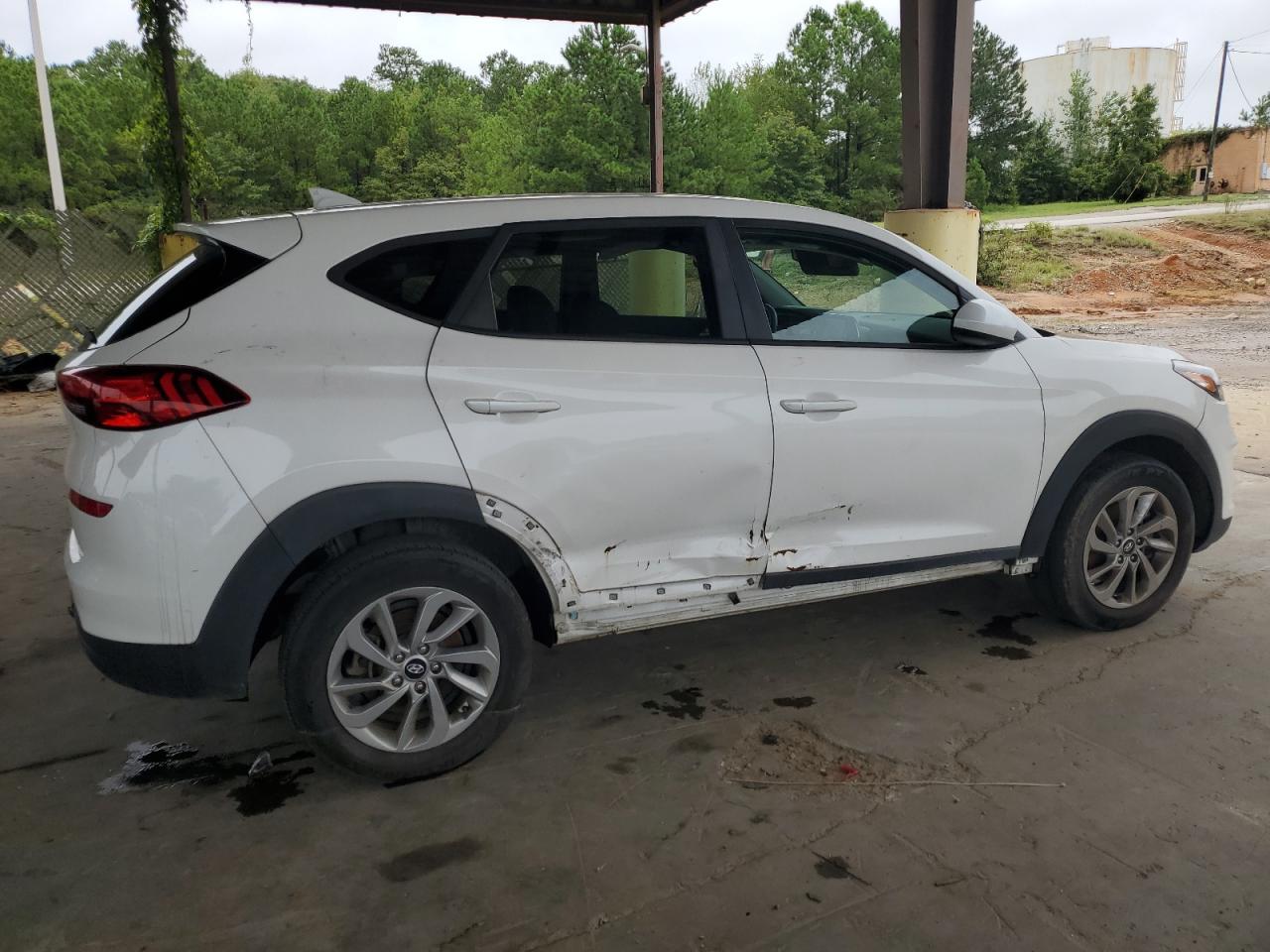 HYUNDAI TUCSON SE