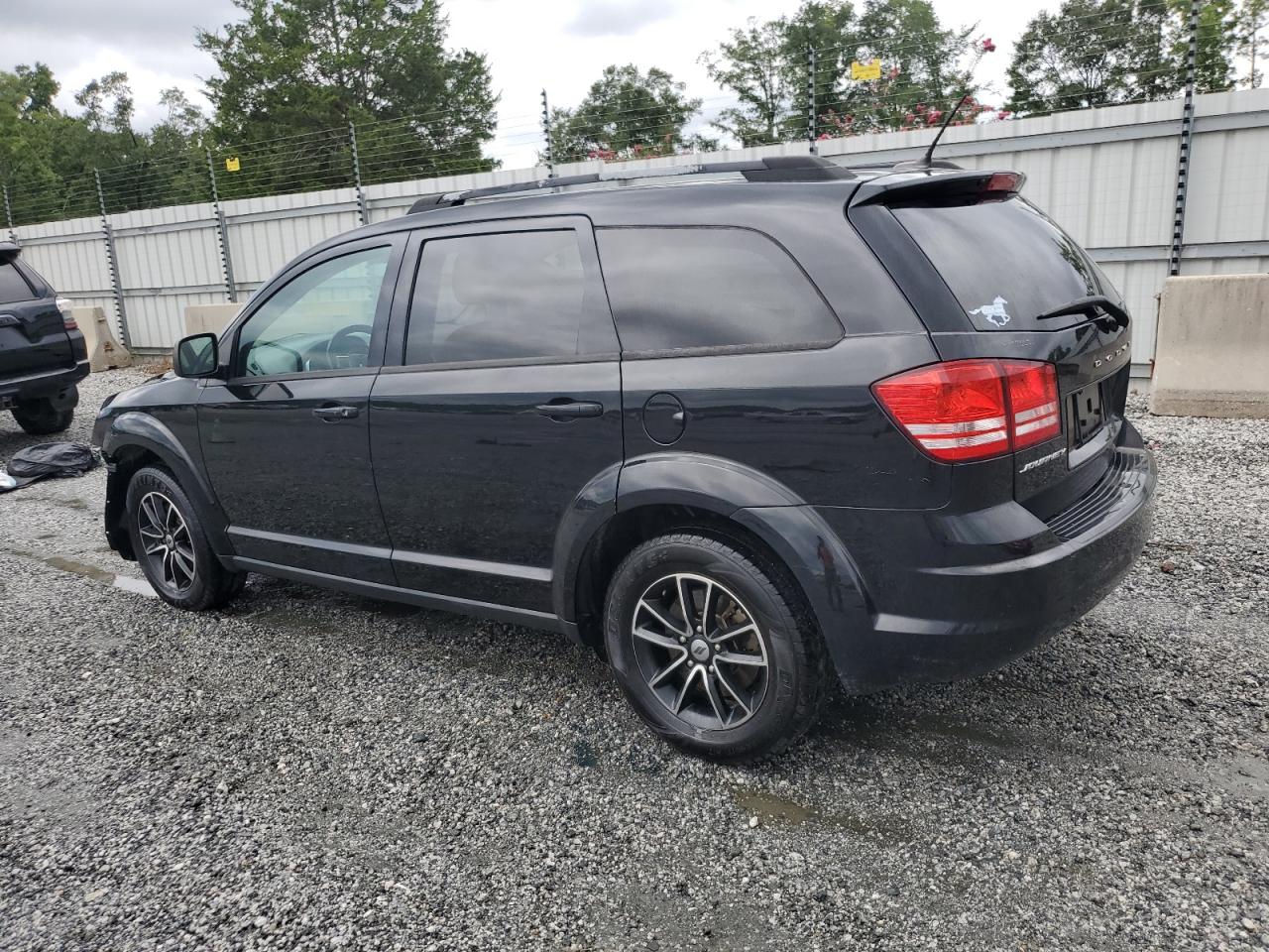 DODGE JOURNEY SE