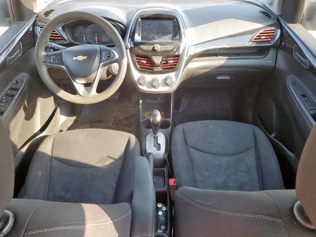 CHEVROLET SPARK 1LT