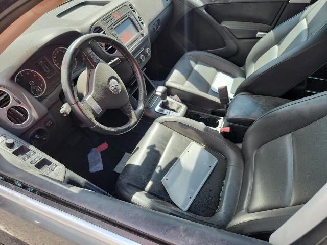 2010 VOLKSWAGEN TIGUAN S - WVGAV7AX8AW533430