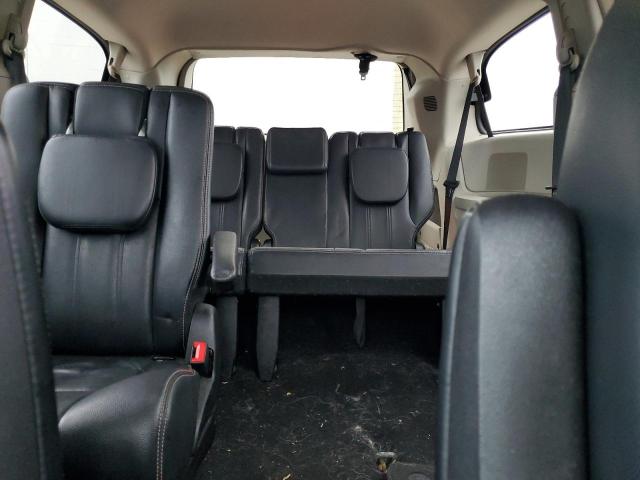 2016 CHRYSLER TOWN & COU 2C4RC1BG6GR174184
