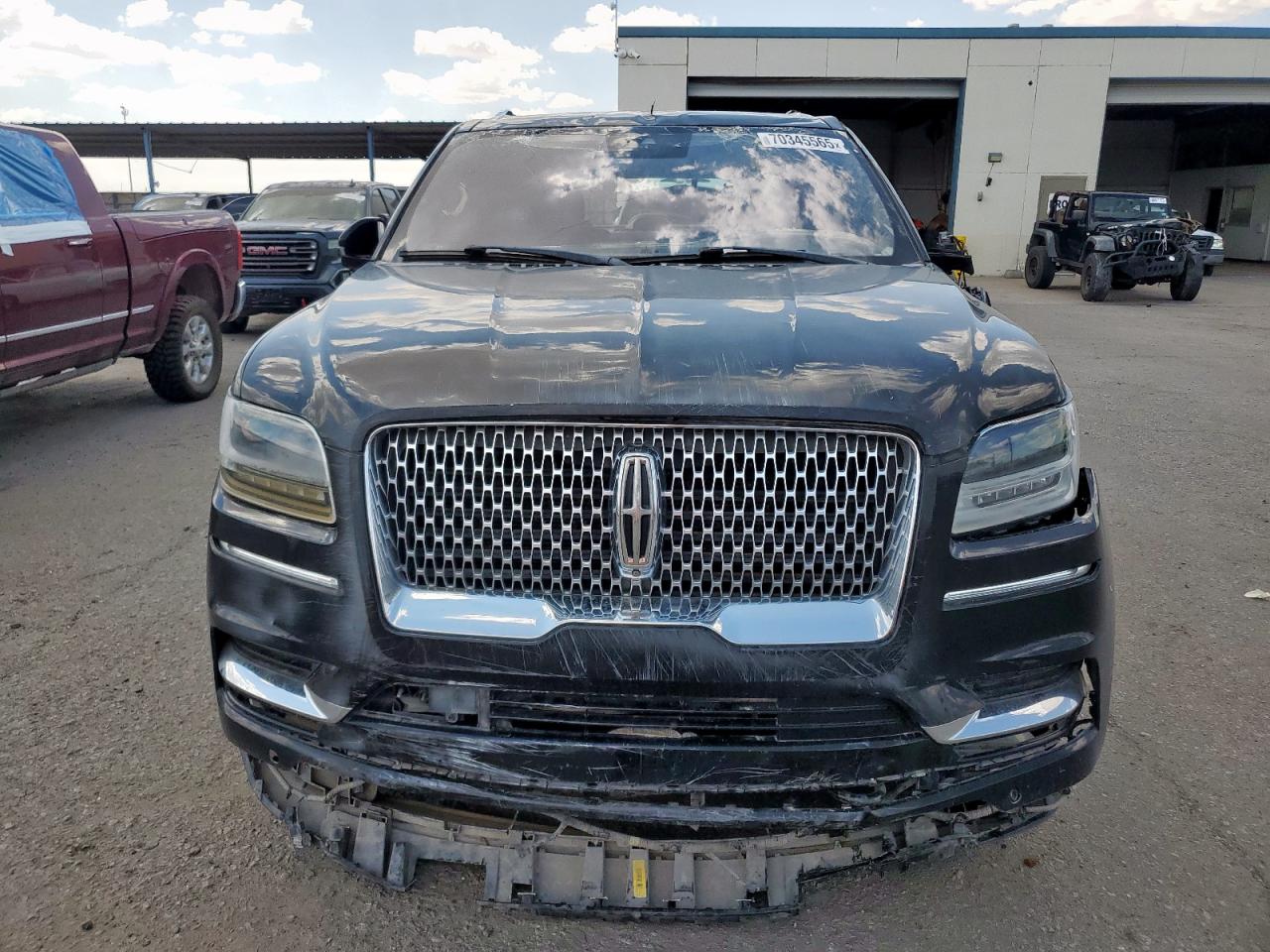 LINCOLN NAVIGATOR RESERVE