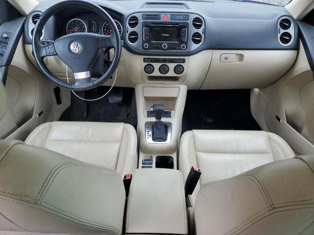 2010 VOLKSWAGEN TIGUAN SE - WVGBV7AX2AW000641