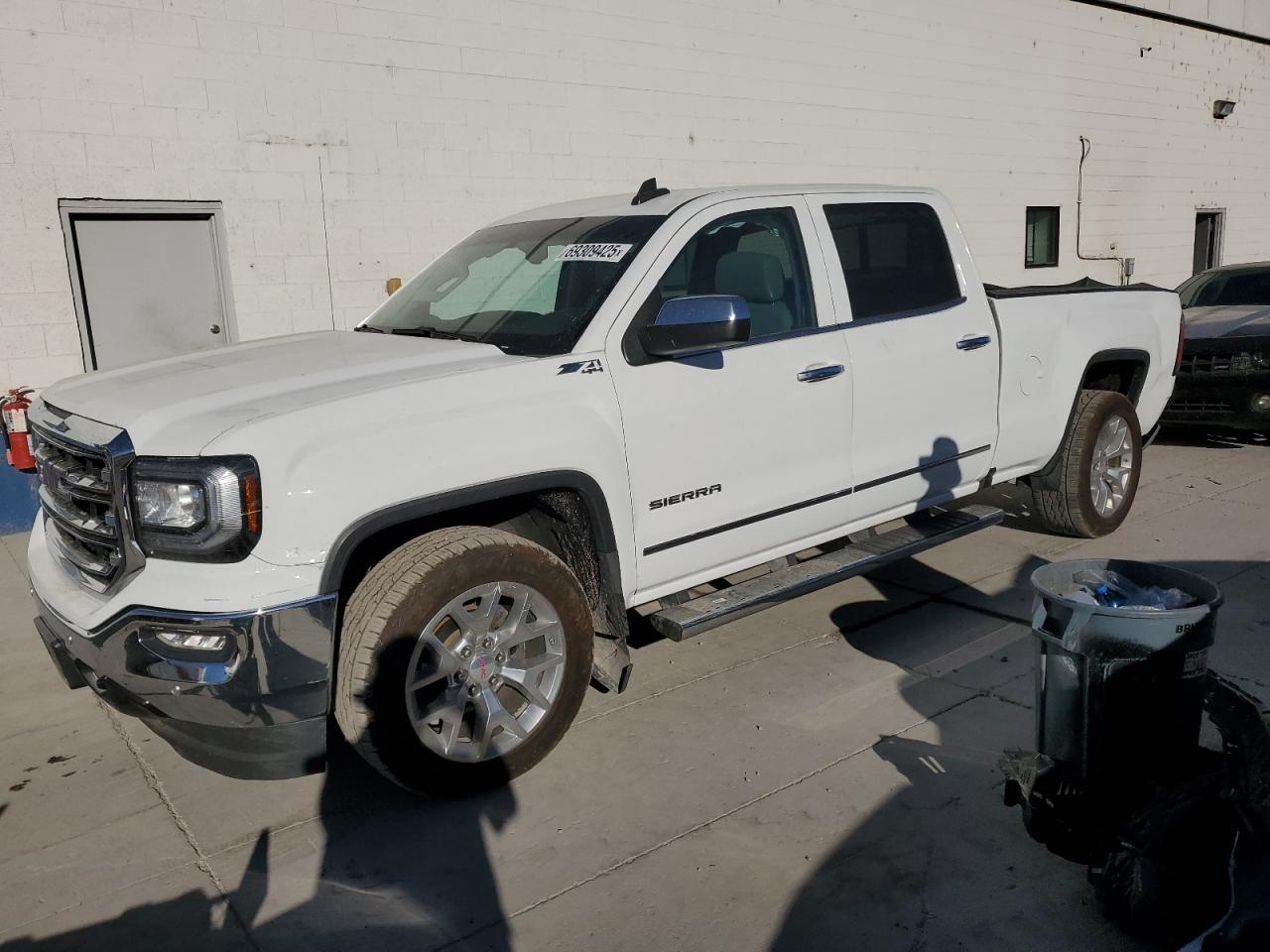 GMC SIERRA 1500 K1500 SLT