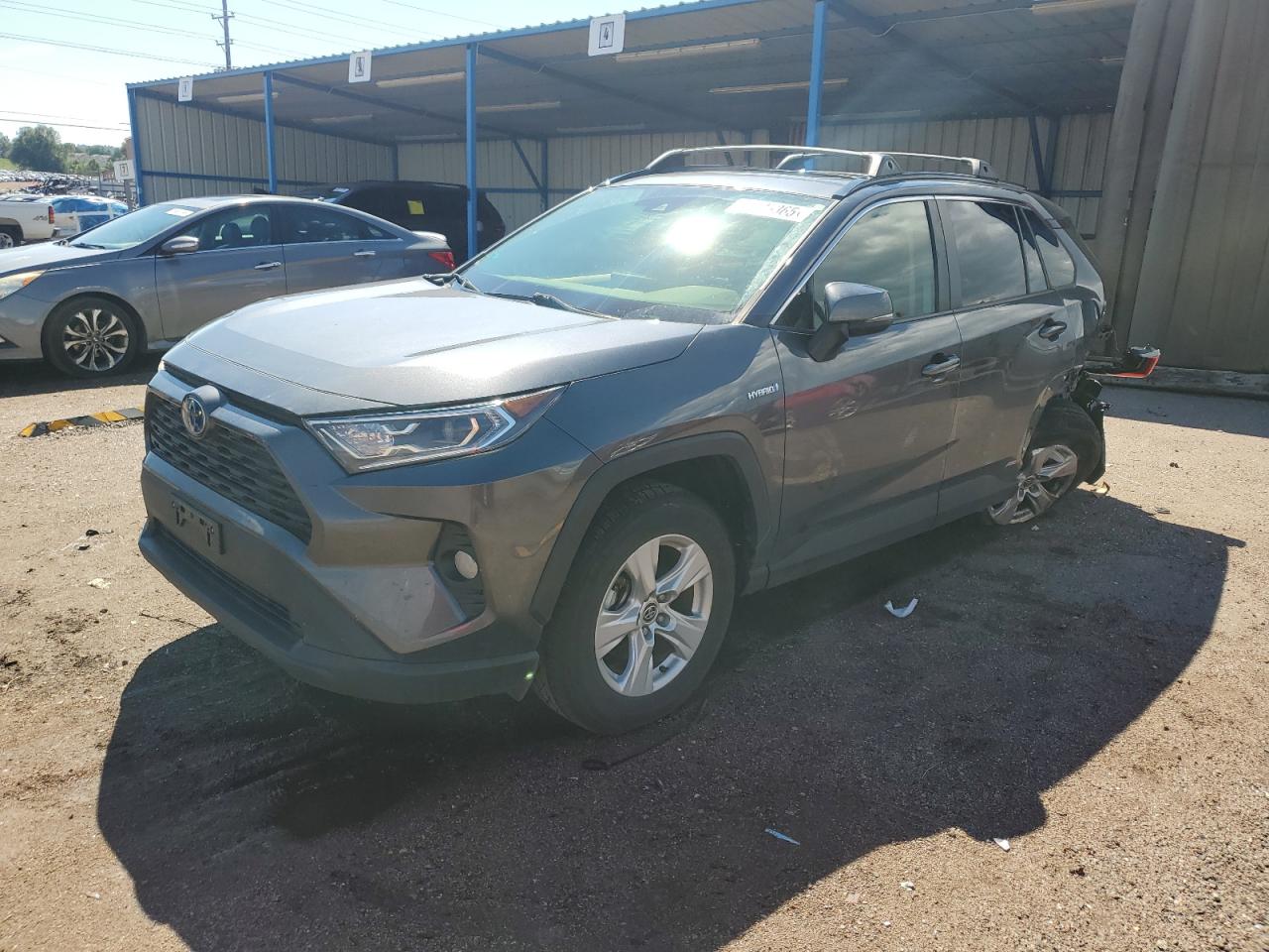 TOYOTA RAV4 XLE