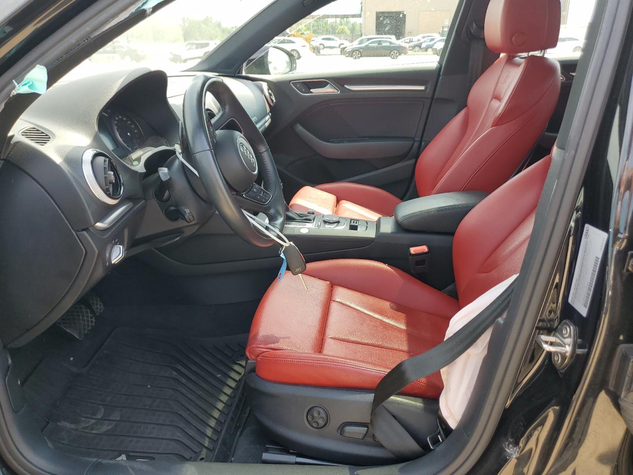 AUDI A3 S-LINE PREMIUM