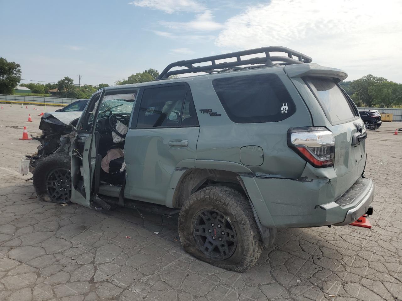 TOYOTA 4RUNNER SE