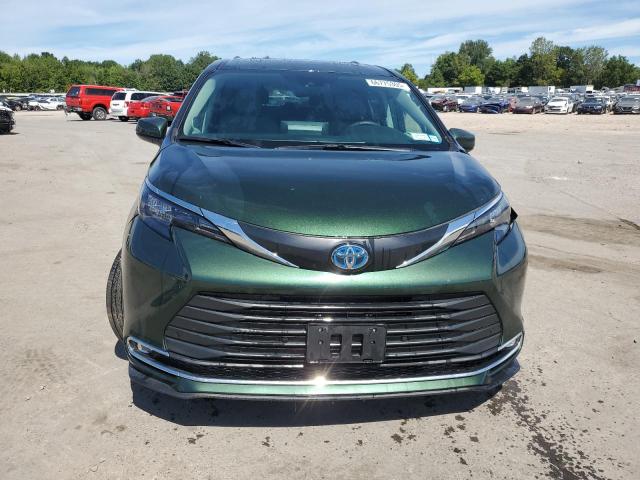 2024 TOYOTA SIENNA XLE 5TDJSKFC2RS150634