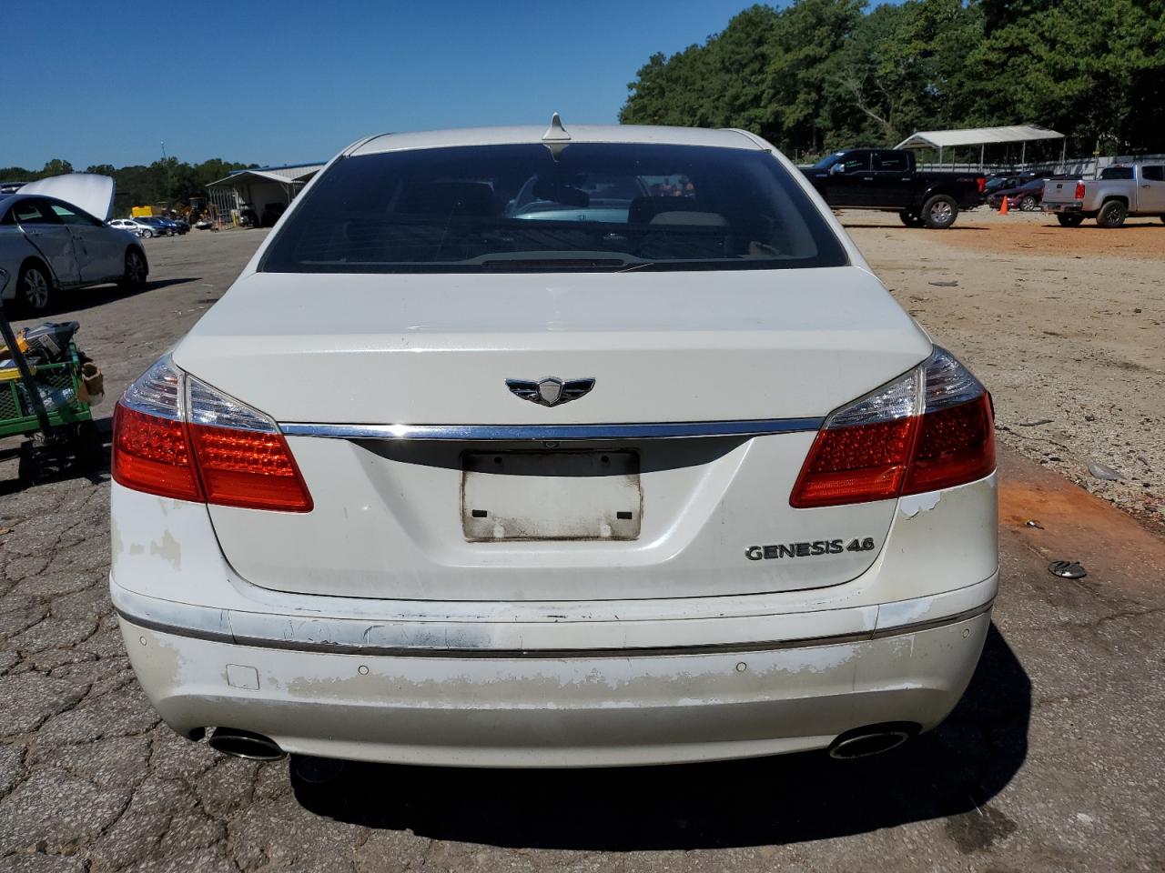 Lot #3310310958 2010 HYUNDAI GENESIS 4.