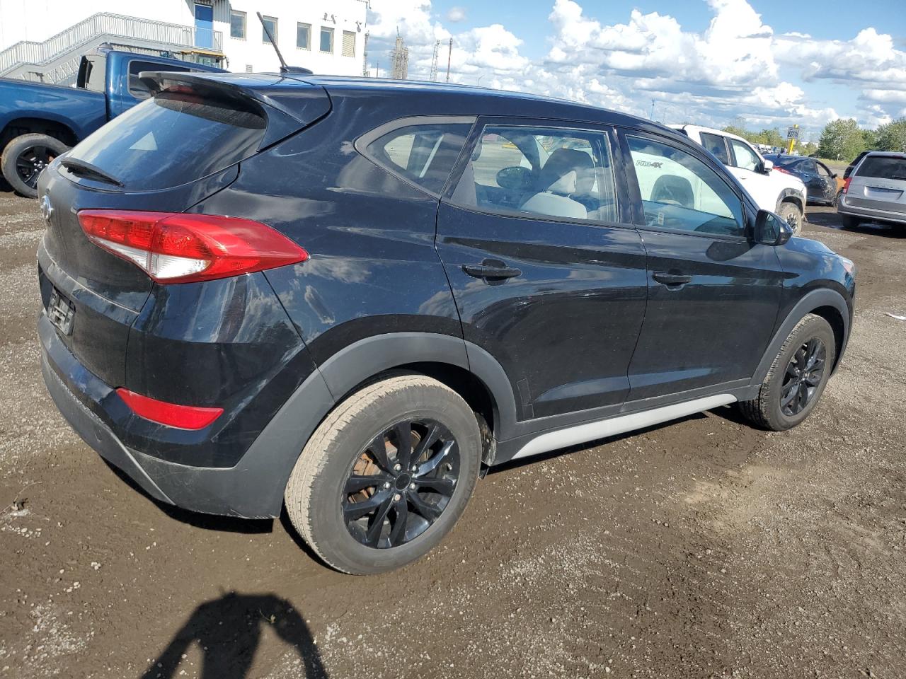 HYUNDAI TUCSON SE