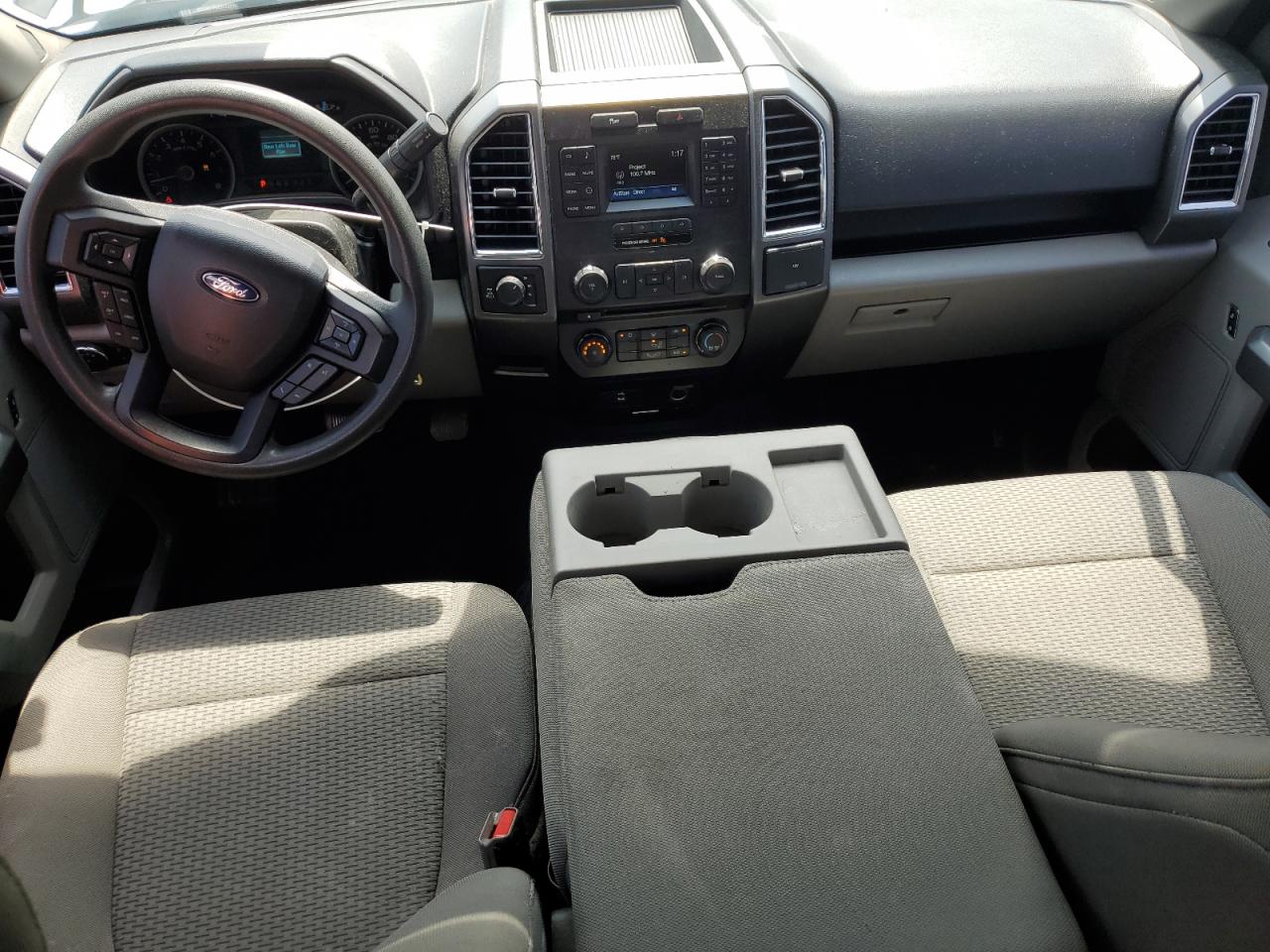 FORD F-150 SUPER CAB