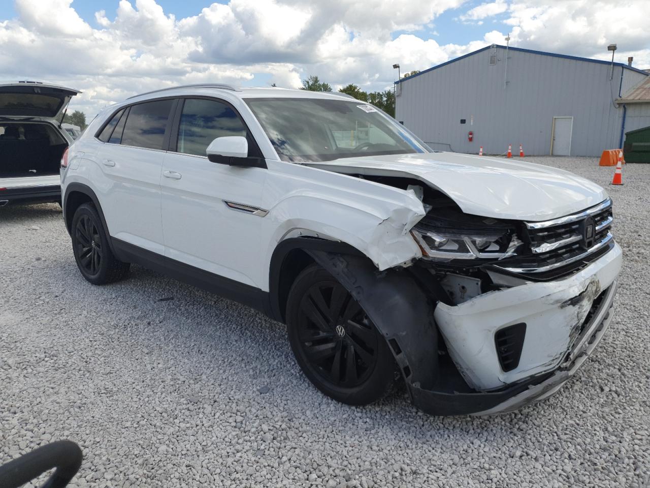 VOLKSWAGEN ATLAS CROSS SPORT SE