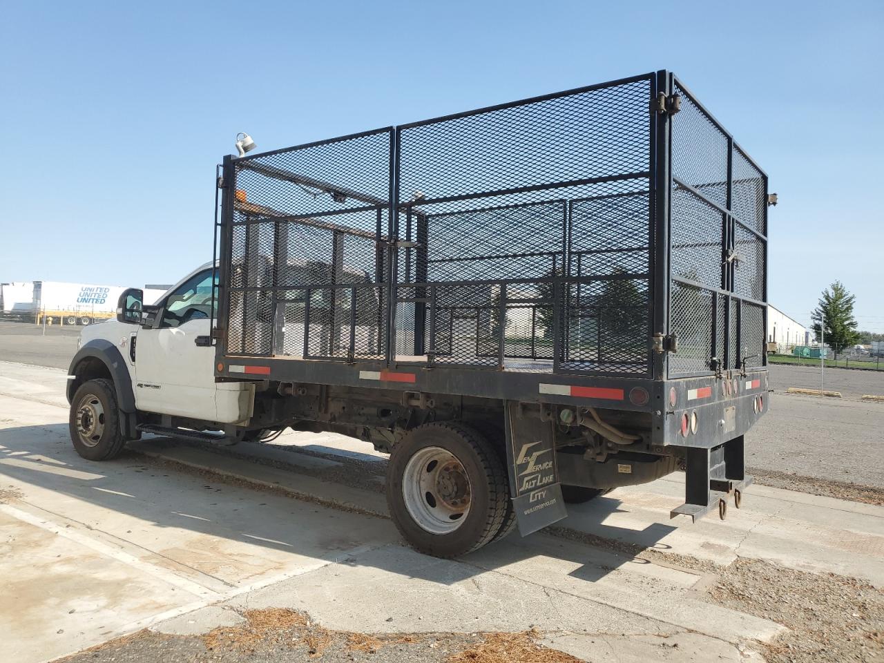 FORD F-550 SUPER DUTY
