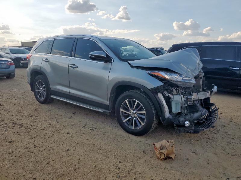 2019 TOYOTA HIGHLANDER 5TDKZRFHXKS569342