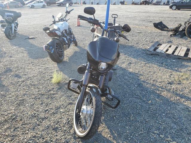2018 HARLEY-DAVIDSON FXBB STREE 1HD1YJJ31JC070374