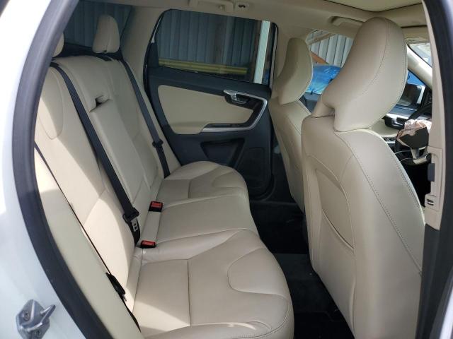 2016 VOLVO XC60 T5 PR YV4612RK3G2839224