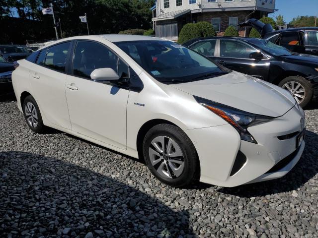 2018 TOYOTA PRIUS JTDKBRFU3J3081545
