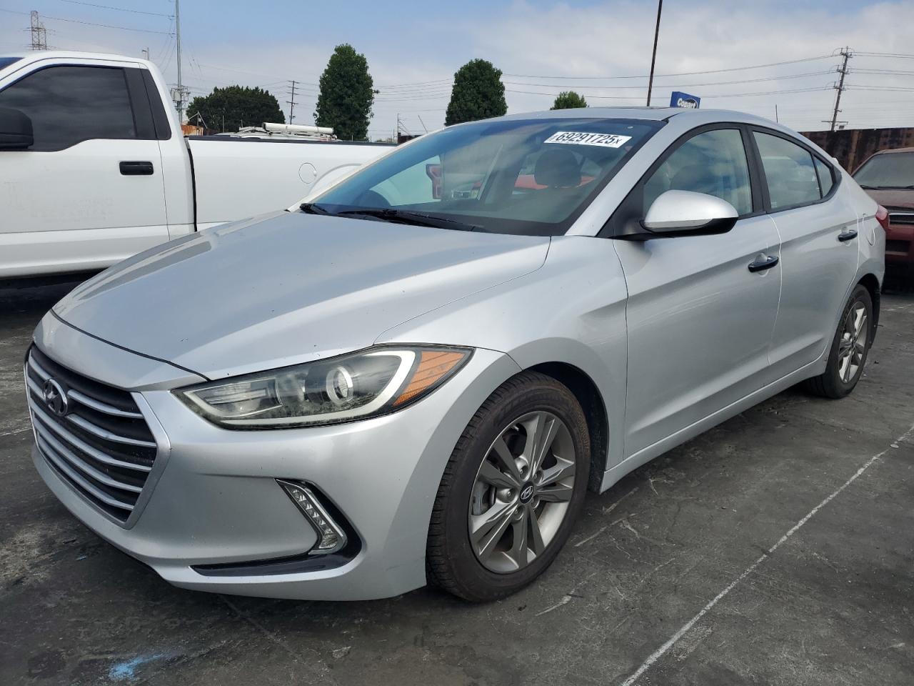  Salvage Hyundai ELANTRA