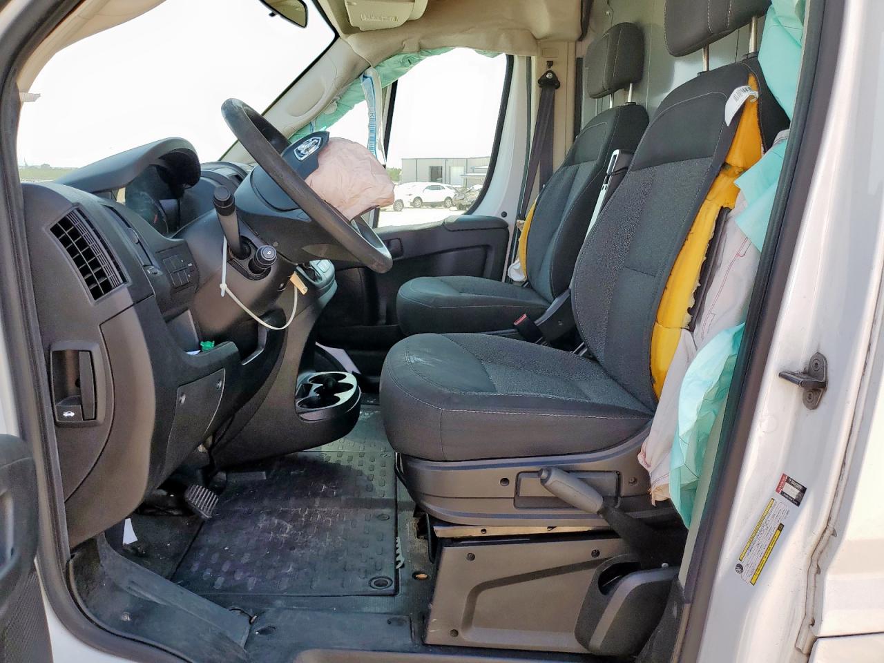 RAM PROMASTER 2500 HIGH