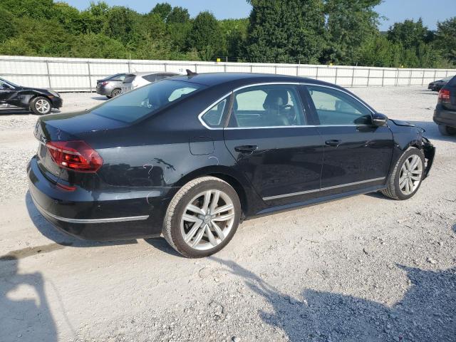 2017 VOLKSWAGEN PASSAT SE - 1VWGT7A31HC078432