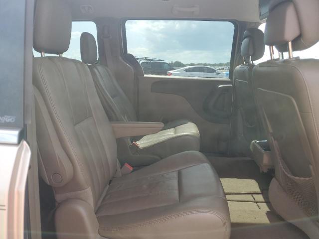 2012 CHRYSLER TOWN & COU - 2C4RC1BG1CR237573