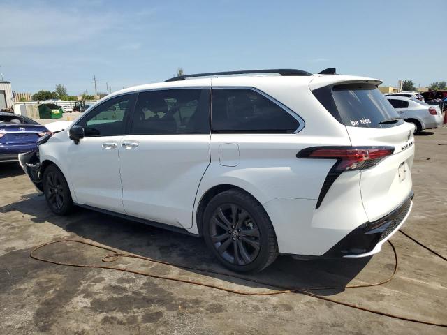 2022 TOYOTA SIENNA XSE 5TDDRKEC8NS092565