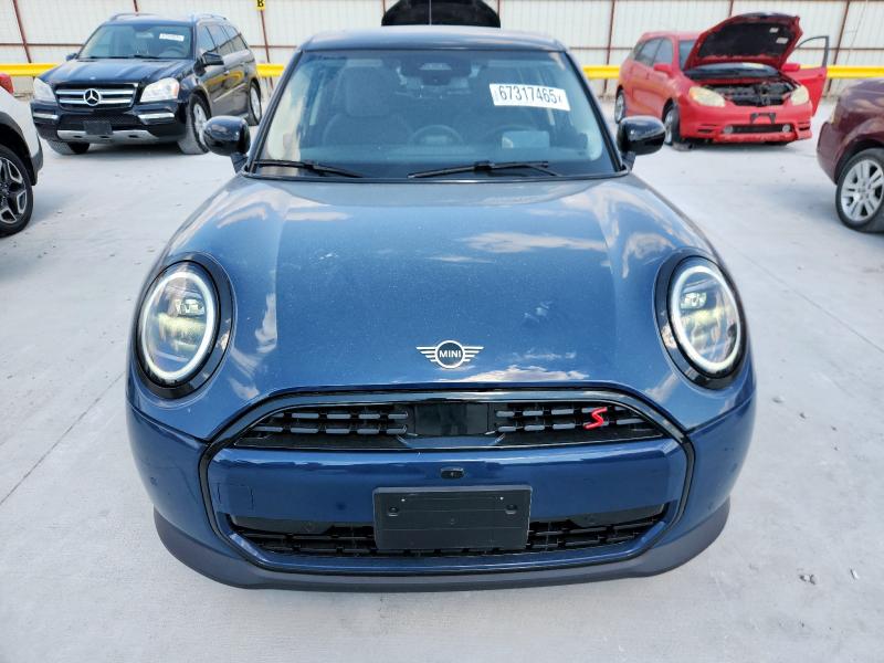 2025 MINI COOPER S WMW53GD0XS2W53245