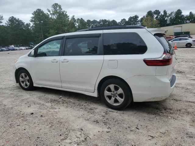 2018 TOYOTA SIENNA LE 5TDKZ3DC0JS904207