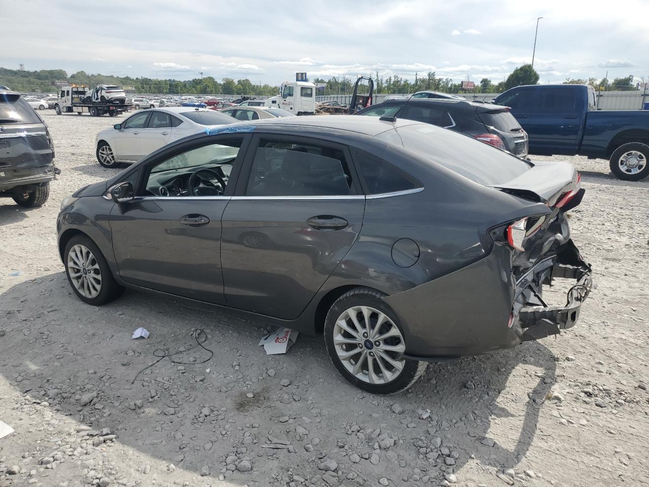 FORD FIESTA TITANIUM