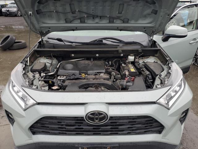 2019 TOYOTA RAV4 XLE P - JTMA1RFV8KD046907