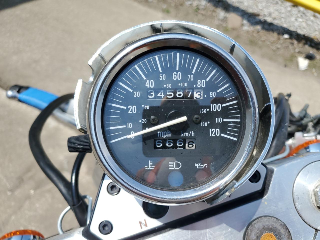 Lot #3222407239 2003 SUZUKI VZ800