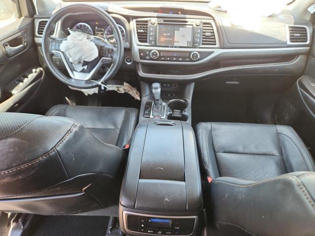 2017 TOYOTA HIGHLANDER 5TDDZRFH9HS453552