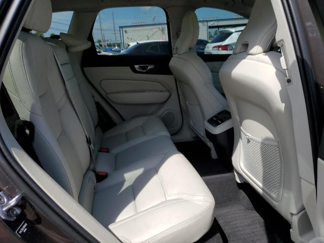 2022 VOLVO XC60 B5 IN YV4L12DL9N1910402