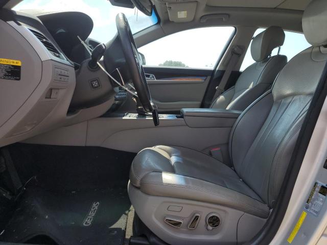 2015 HYUNDAI GENESIS 3. - KMHGN4JE8FU041832