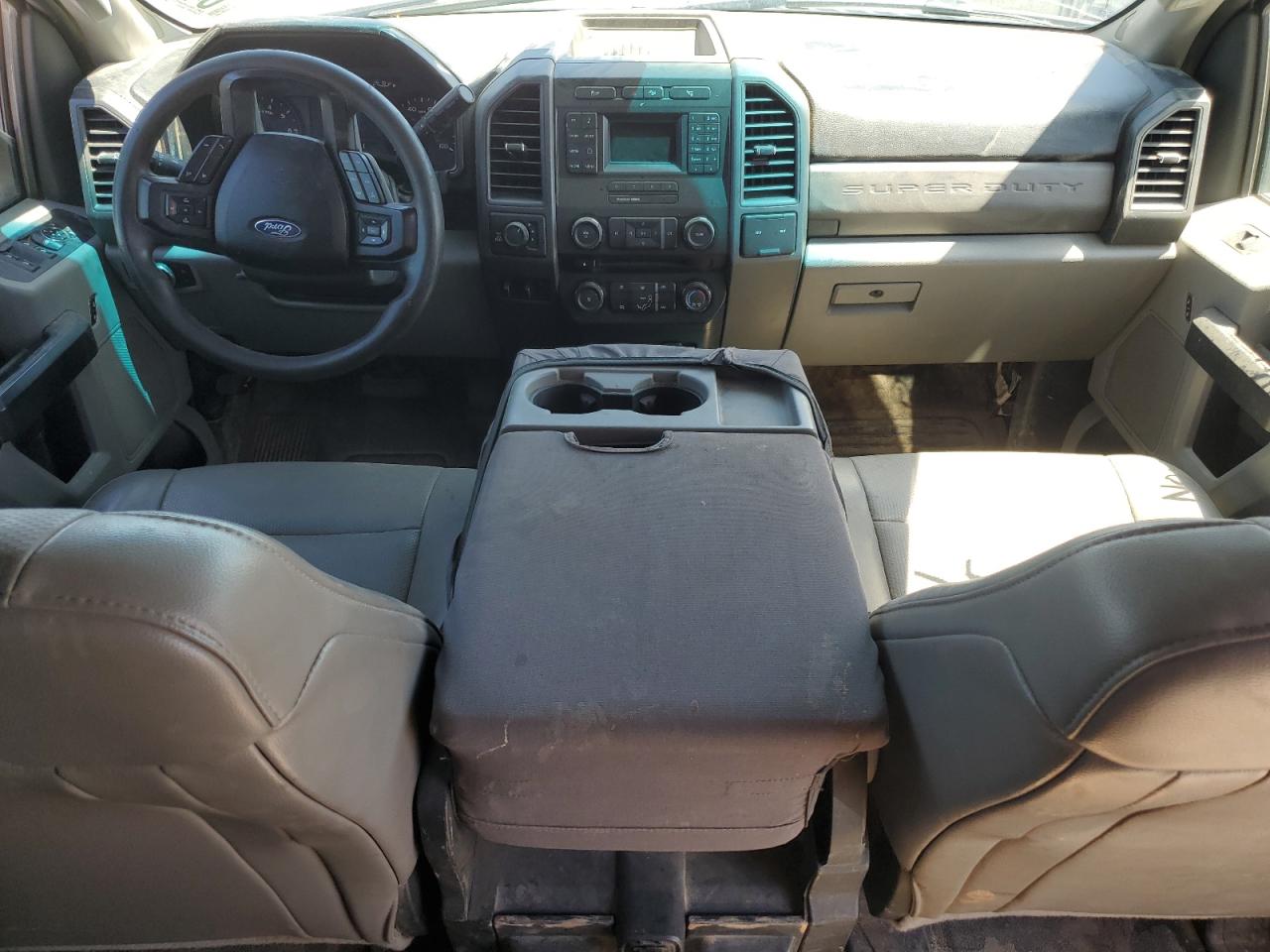 FORD F-250 SUPER DUTY