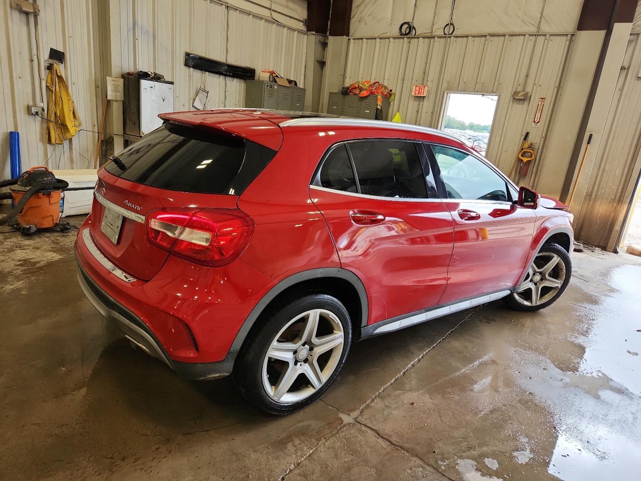 MERCEDES-BENZ GLA-CLASS 250 4MATIC