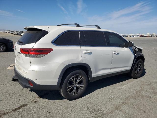 2019 TOYOTA HIGHLANDER LE 5TDZZRFH9KS328337