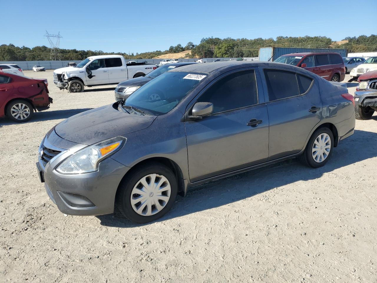 NISSAN VERSA S