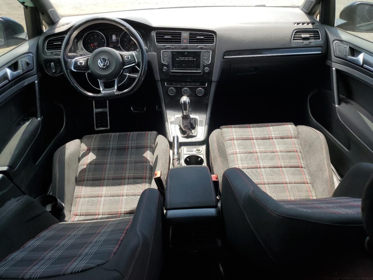 VOLKSWAGEN GOLF GTI S